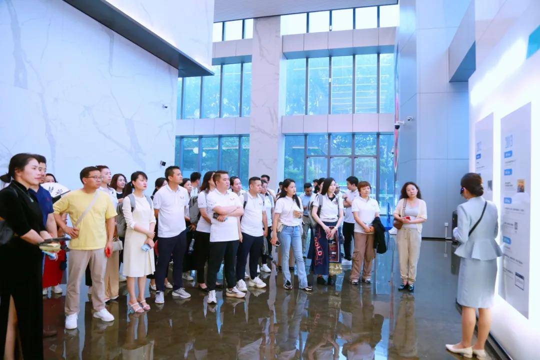抖音集团考察—走进北京字节跳动参观考察,字节跳动总部参访学习 (图3) 抖音集团考察—走进北京字节跳动参观考察,字节跳动总部参访学习 (图3)
